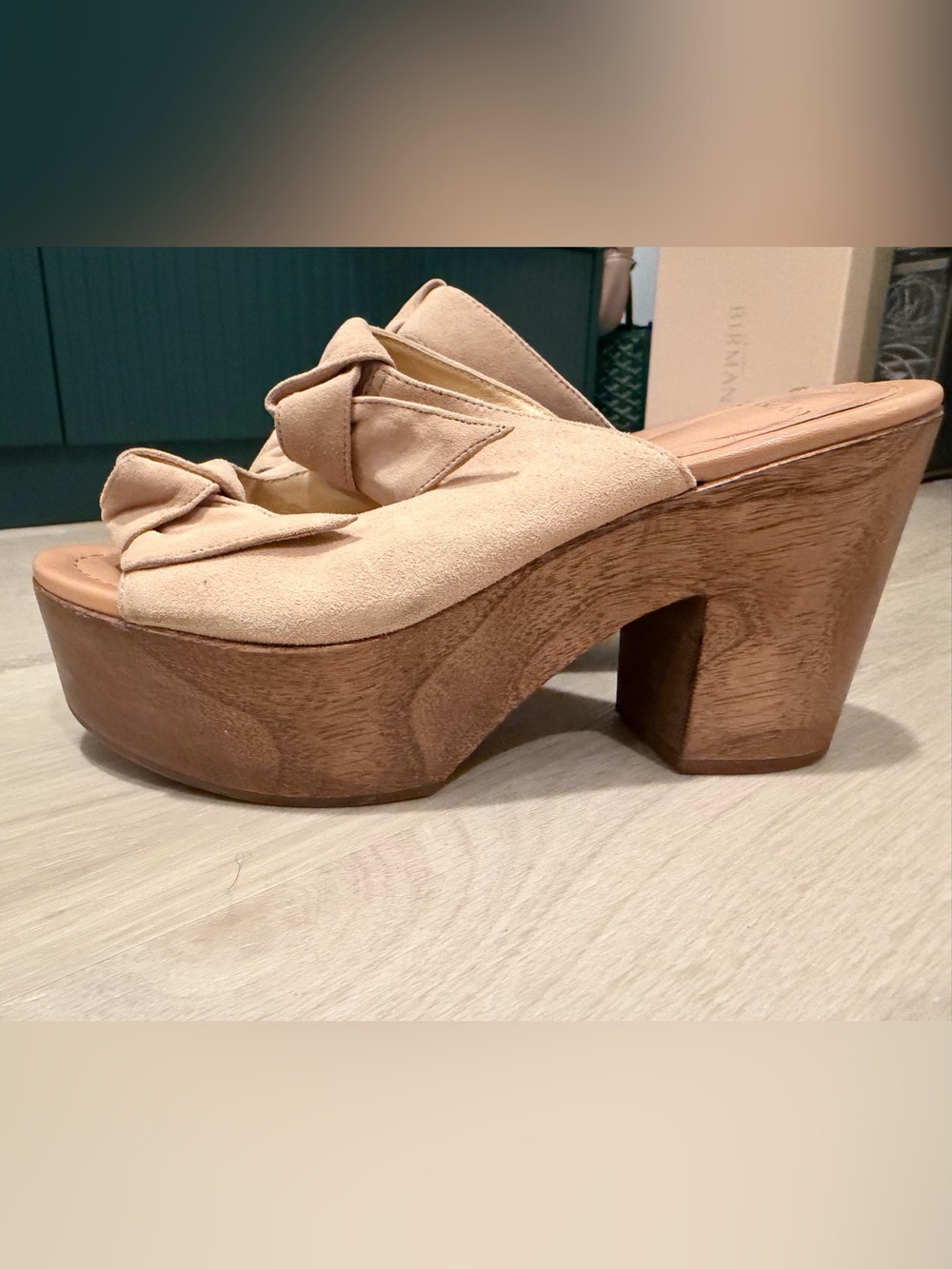 Alexandre Birman Beige Suede Knotted Platform Mules with Wood Heel